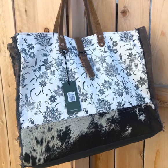 NEW MYRA Weekender large tote Bag floral cowhide - Picture 2 of 10